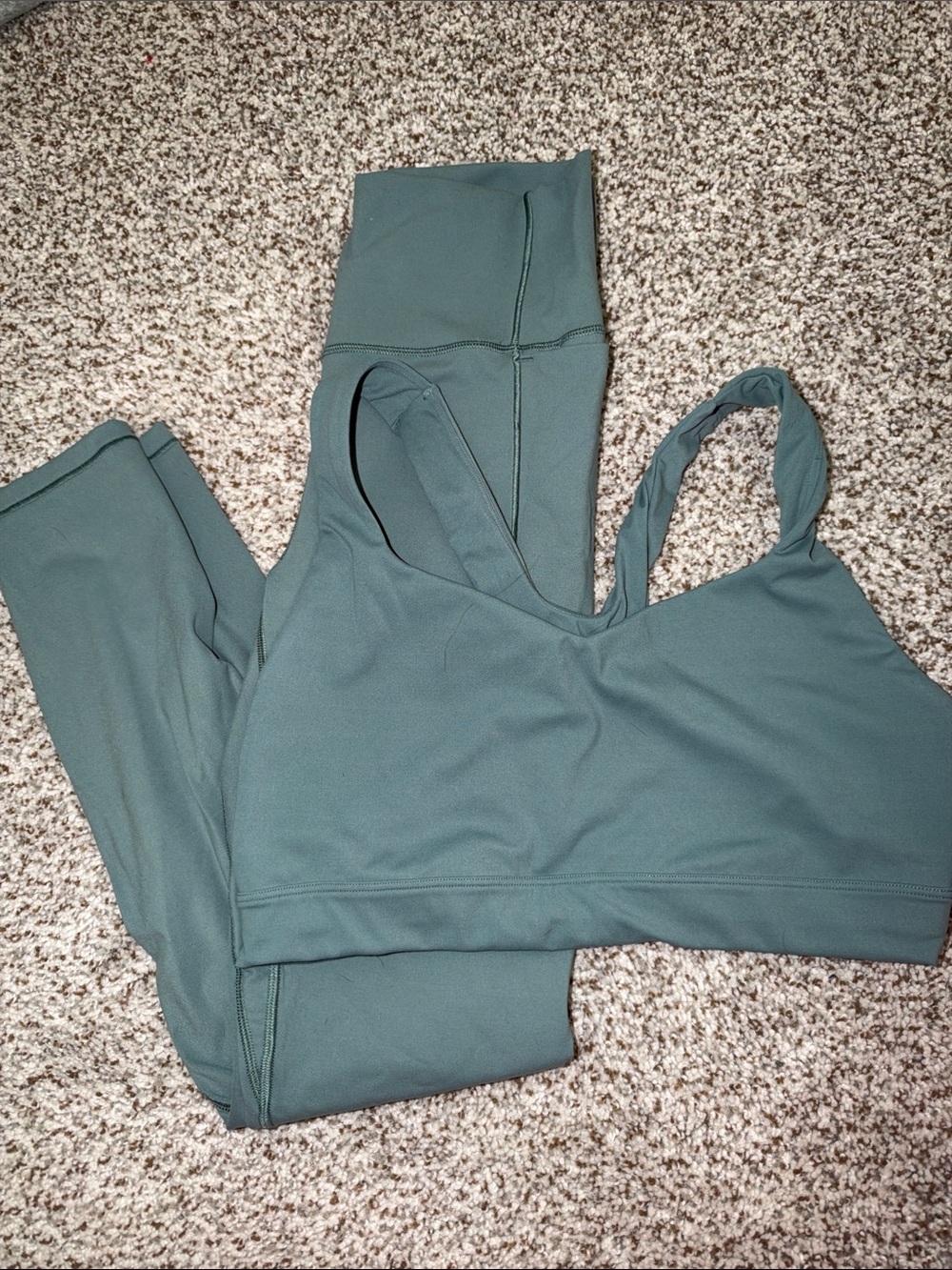 Women's Green High-Waist Leggings and Sports Bra Set